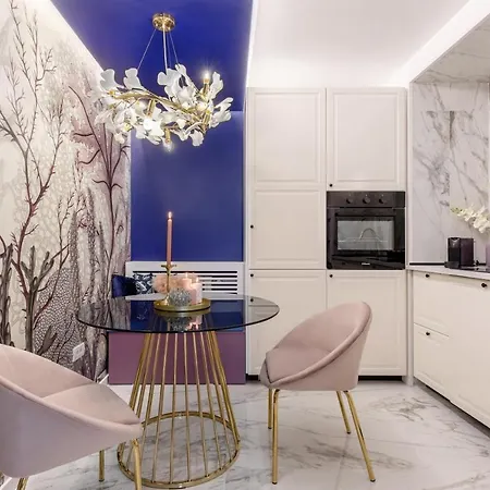 Holt - Jules Verne's Imaginarium * Bükreş