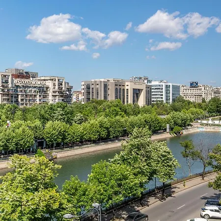 Holt - Jules Verne's Imaginarium Bucarest