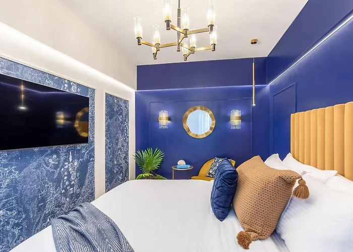 Holt - Jules Verne's Imaginarium *